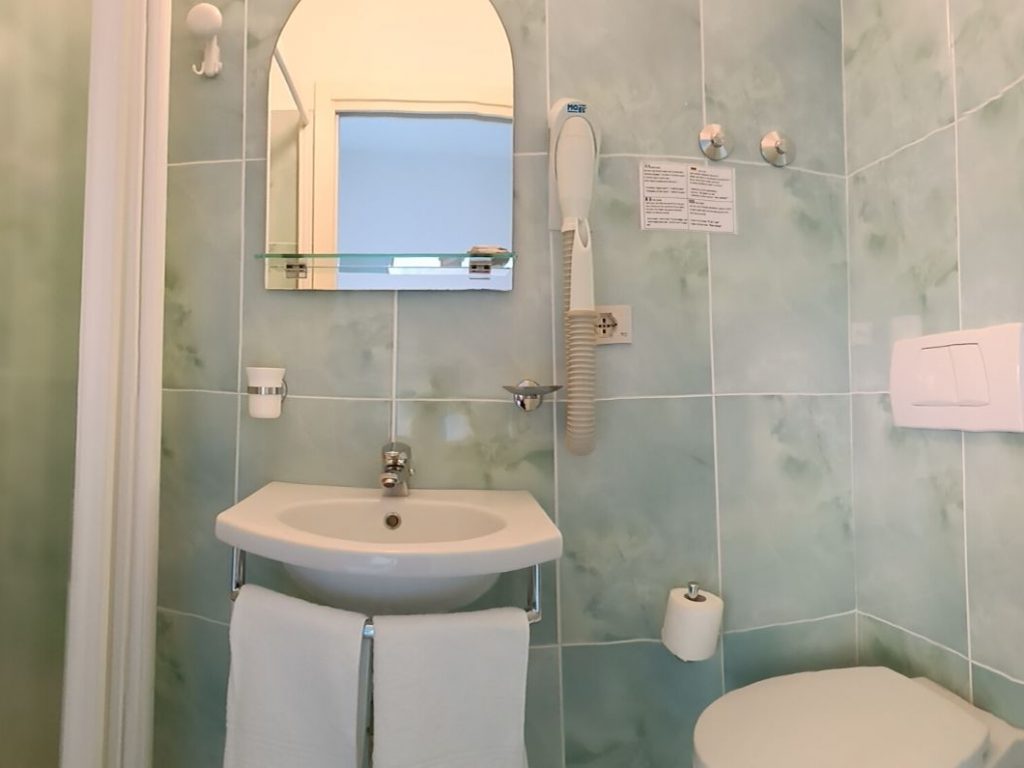 Immagine - "Camera Matrimoniale Comfort Vista Mare"